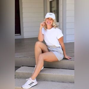 SOLD Vuori Halo Dreamknit Shorts sz M